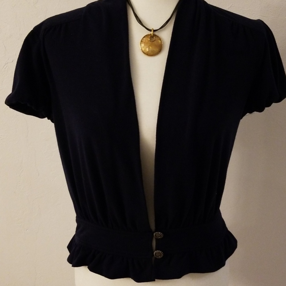 To the Max woman's short sleeved jacket